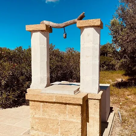Maccamo Villa